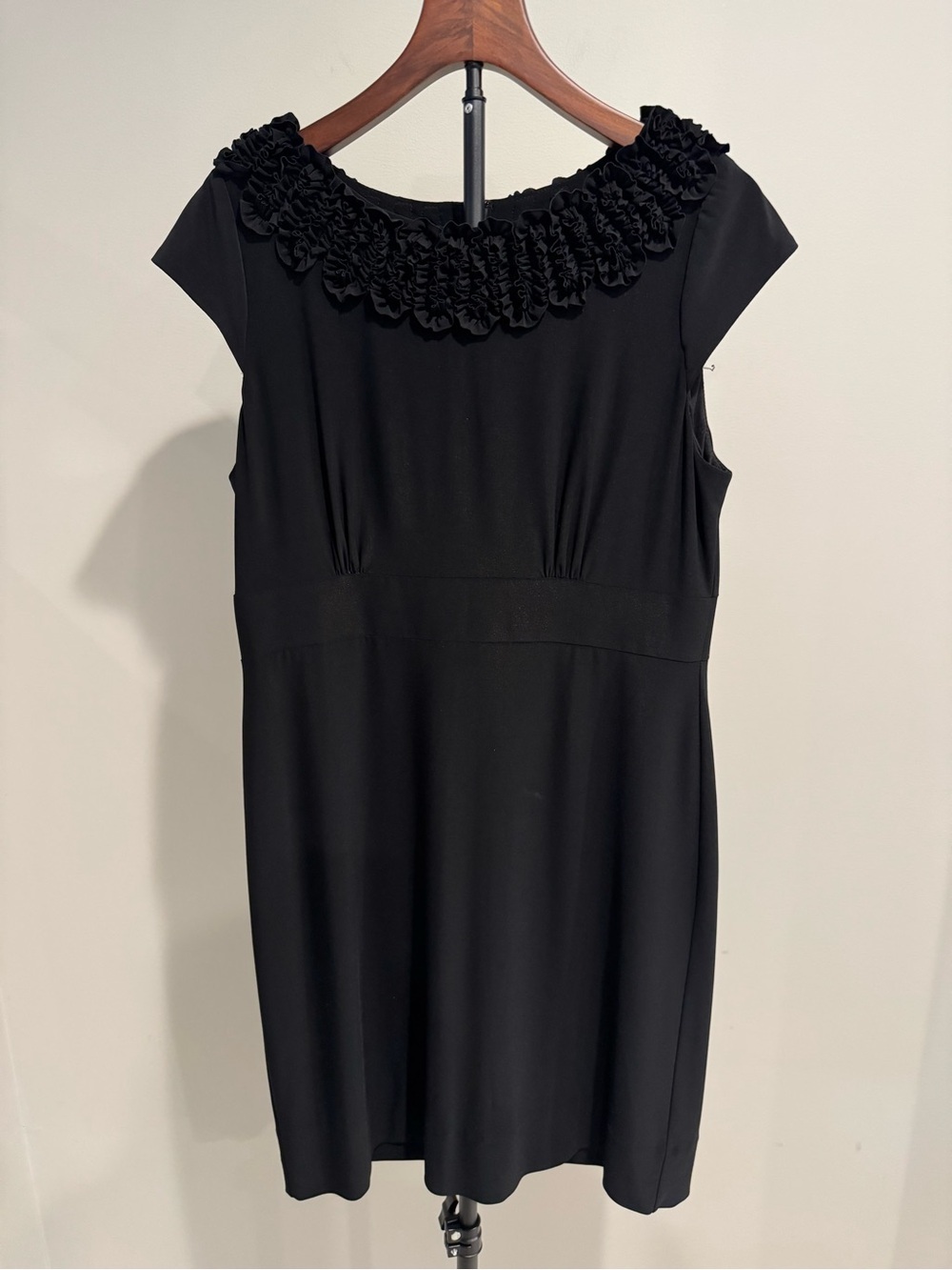Taylor Black Ruffle-Neck Mini Cocktail Dress Wedding Special Event Night Out 14